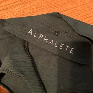 Alphalete Revival Sports Bra Size M